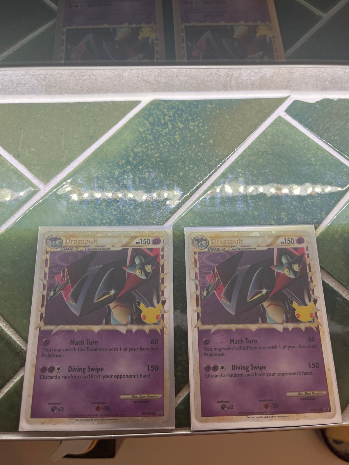 Dragapult Pokémon Kaart (25th Anniversary), Hobby en Vrije tijd, Verzamelkaartspellen | Pokémon, Ophalen of Verzenden, Zo goed als nieuw