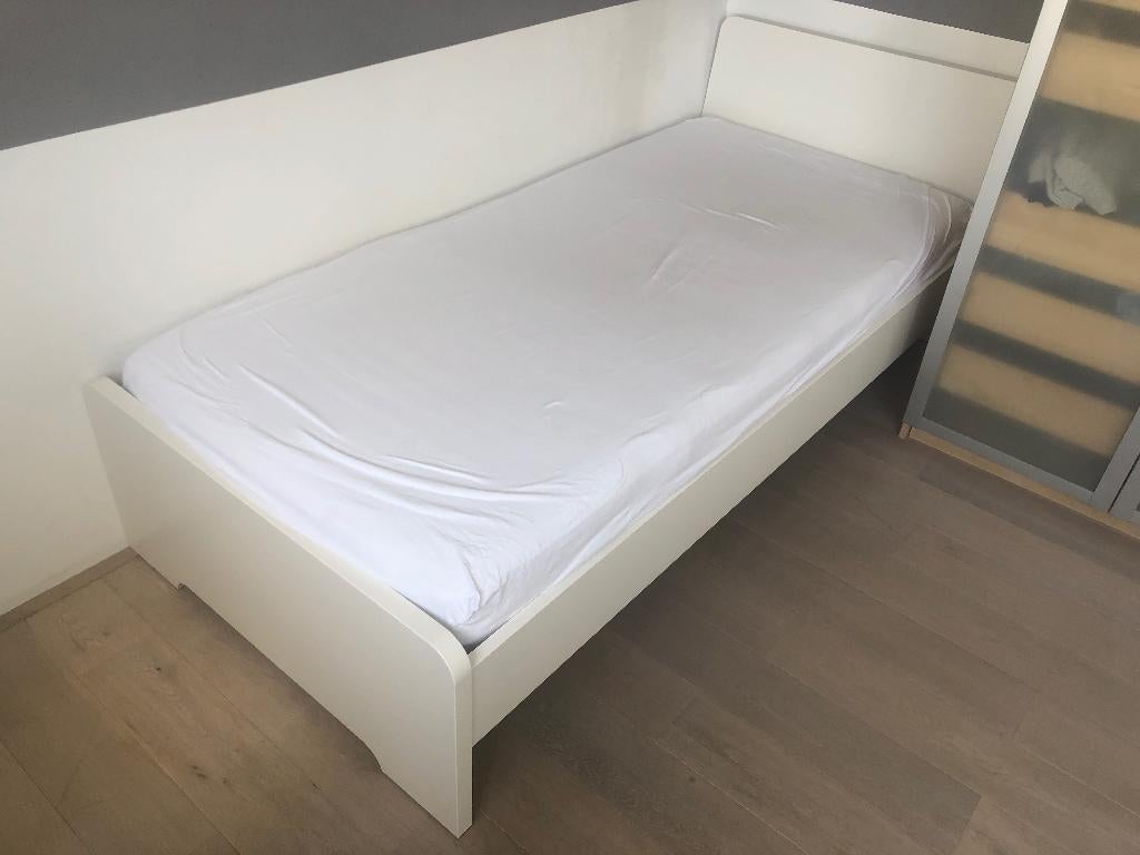 Bed IKEA Askvoll en matras IKEA Matrand, Ophalen, Gebruikt, 90 cm, Eenpersoons