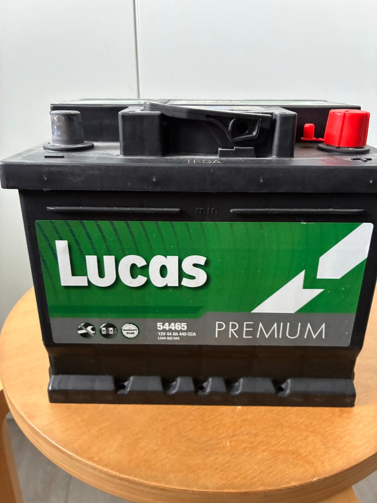 Lucas Premium Accu 44AH/440A - Nieuw, Auto-onderdelen, Accu's en Toebehoren, Ophalen, Nieuw