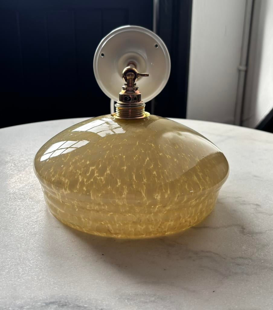 Vintage clichy geel gespikkeld wandlampje glazen lampenkap, Ophalen of Verzenden, Metaal