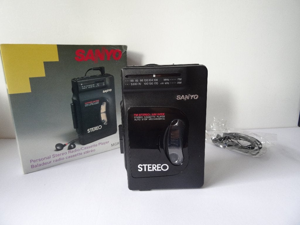 Sanyo MGR-701 Walkman – Nieuw in doos, NOS, perfect werkend, Ophalen of Verzenden, Walkman