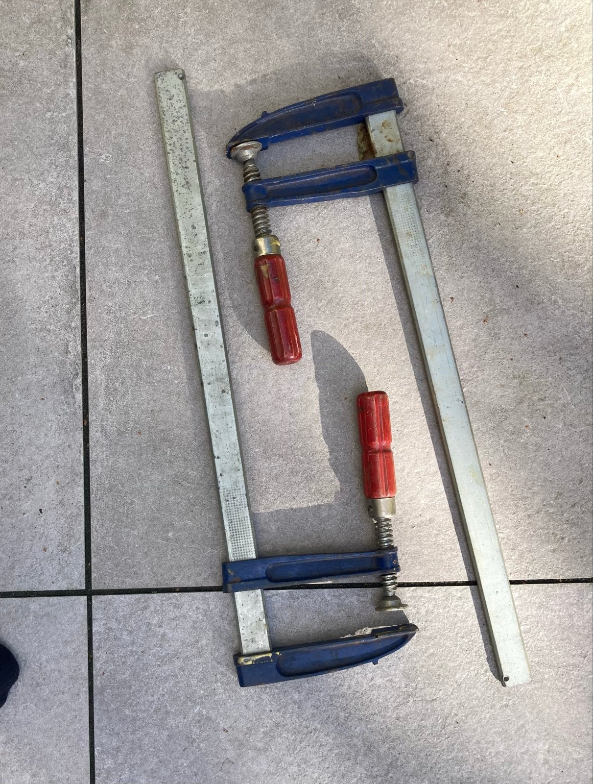 Lijmklemmen - 2 stuks, 50 cm lang, Ophalen, Gebruikt, Klem