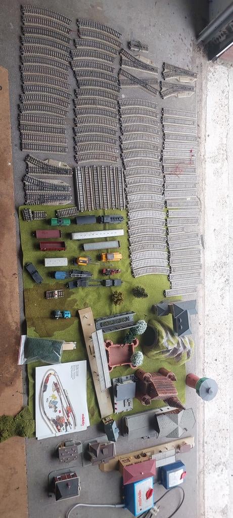 Grote partij modeltrein rails, wagons en toebehoren, Hobby en Vrije tijd, Modeltreinen | H0, Ophalen, Gebruikt, Gelijkstroom, Märklin