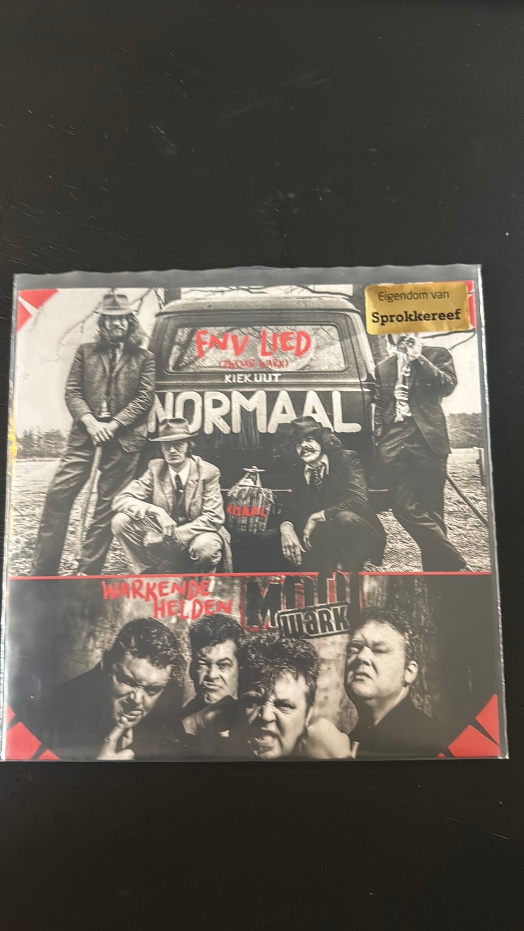 Normaal fnv lied / warkende helden mooi wark, Ophalen of Verzenden, Zo goed als nieuw, Nederlandstalig