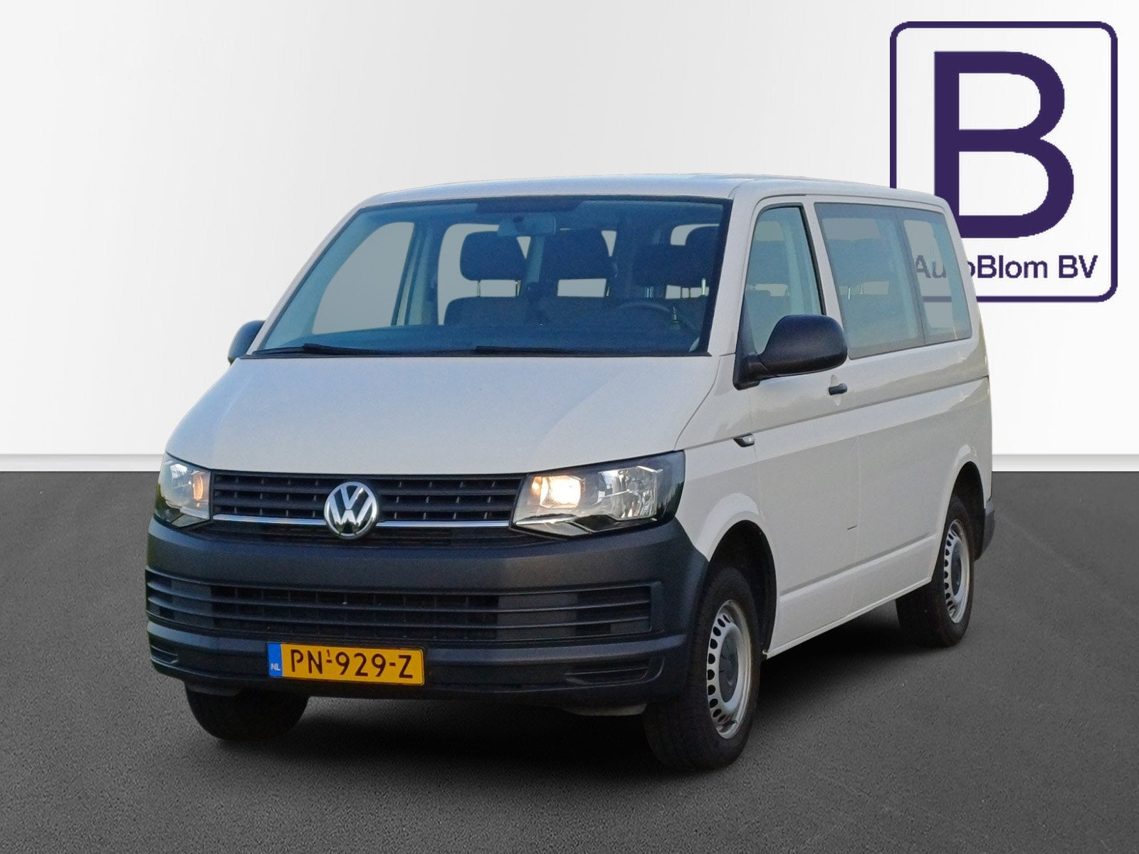 Volkswagen Transporter Kombi Pers. Bus 2.0 TSI L1H1 Comfortl, Auto's, Voorwielaandrijving, Stof, Gebruikt, 2500 kg