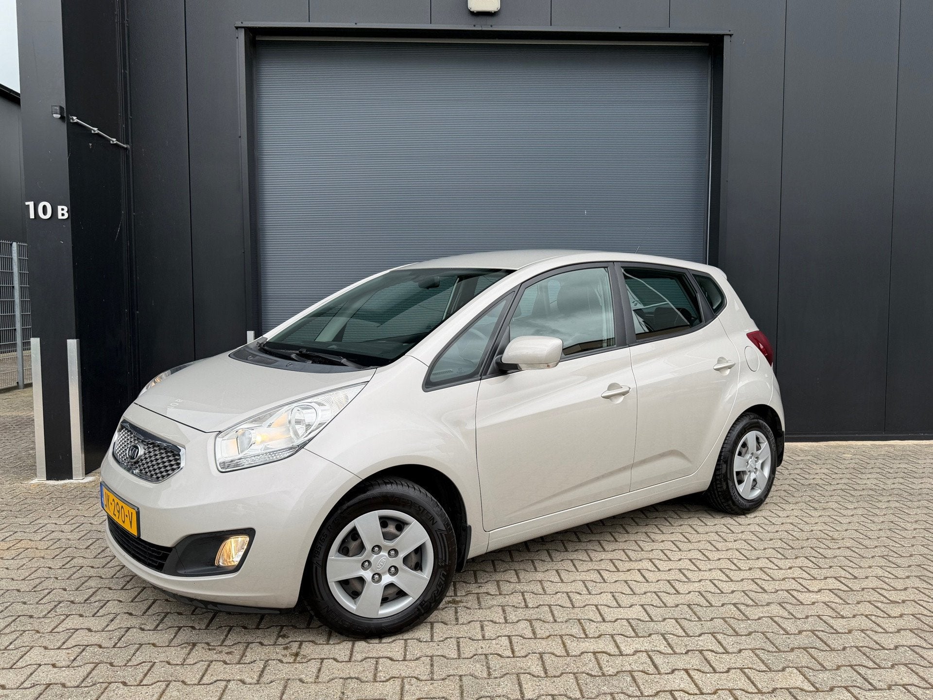 Kia Venga 1.4 CVVT Cruise control, Airco, lage kilometerstan, Auto's, Voorwielaandrijving, Euro 5, Stof, Gebruikt
