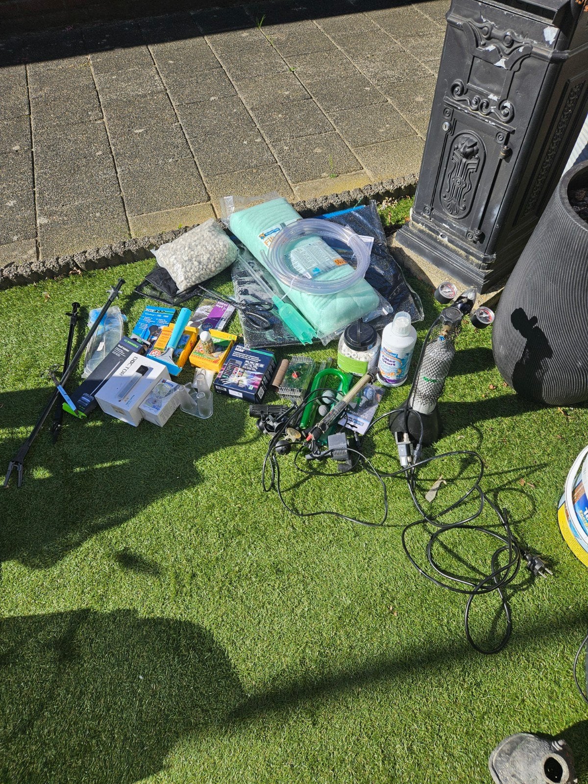 div aquariumspullen, Ophalen