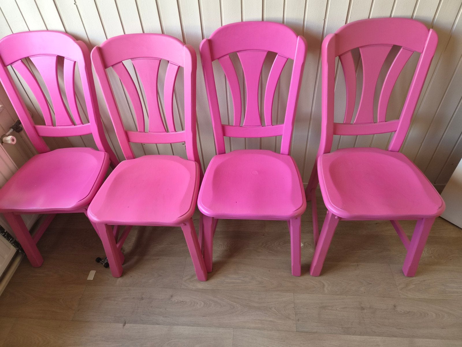 4 unieke roze stoelen te koop, Ophalen, Overige kleuren, Twee
