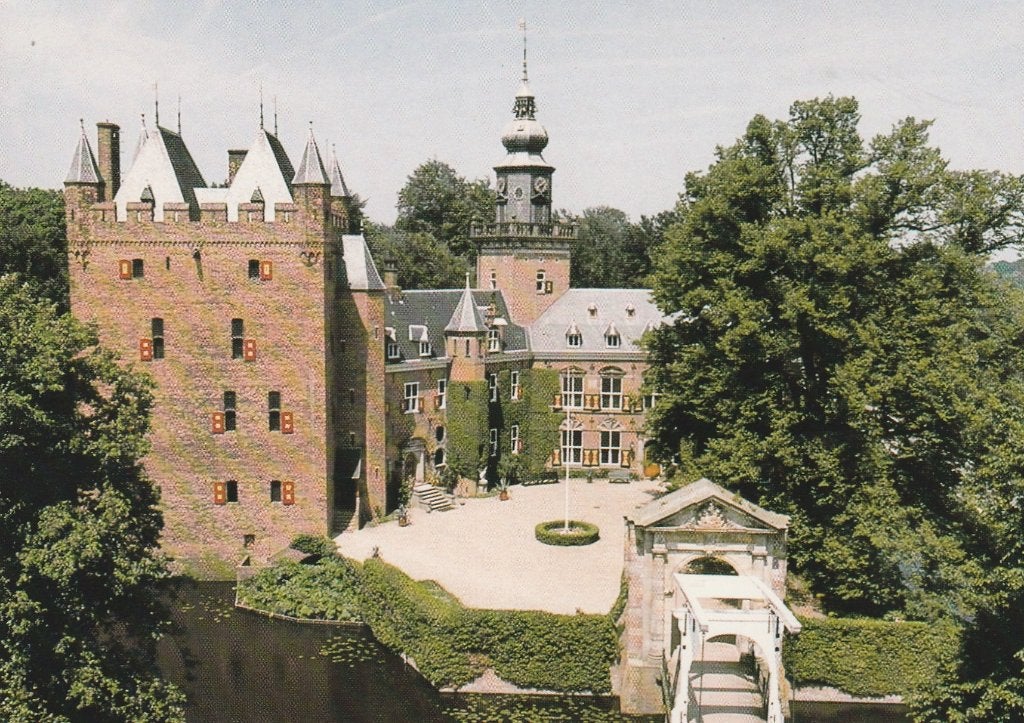 BREUKELEN Kasteel Nijenrode, Verzenden, 1980 tot heden, Ongelopen, Utrecht