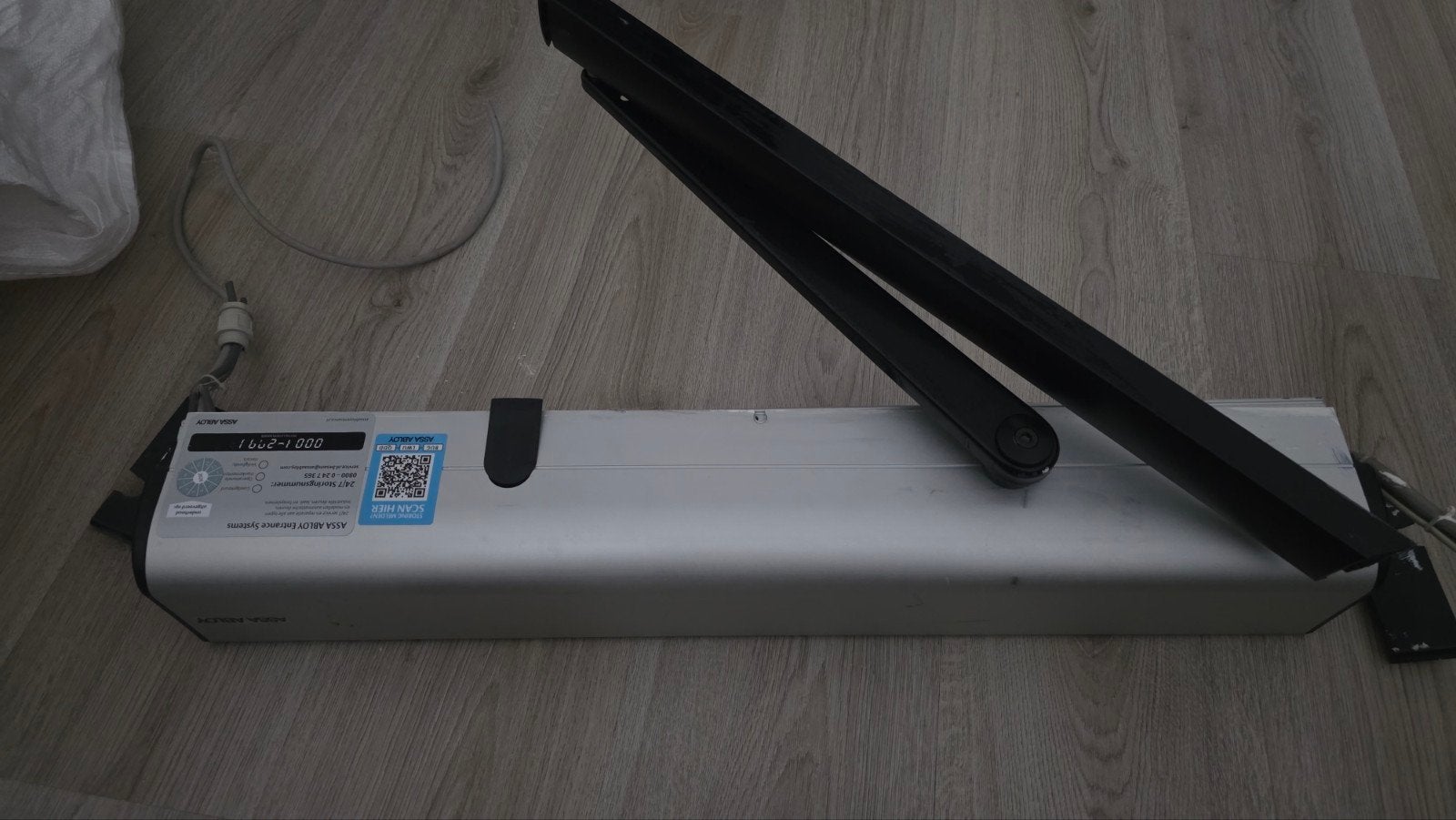 ASSA ABLOY Deurdranger met keuringssticker, Doe-het-zelf en Verbouw, Ophalen of Verzenden, Gebruikt, Overige materialen, Overige typen
