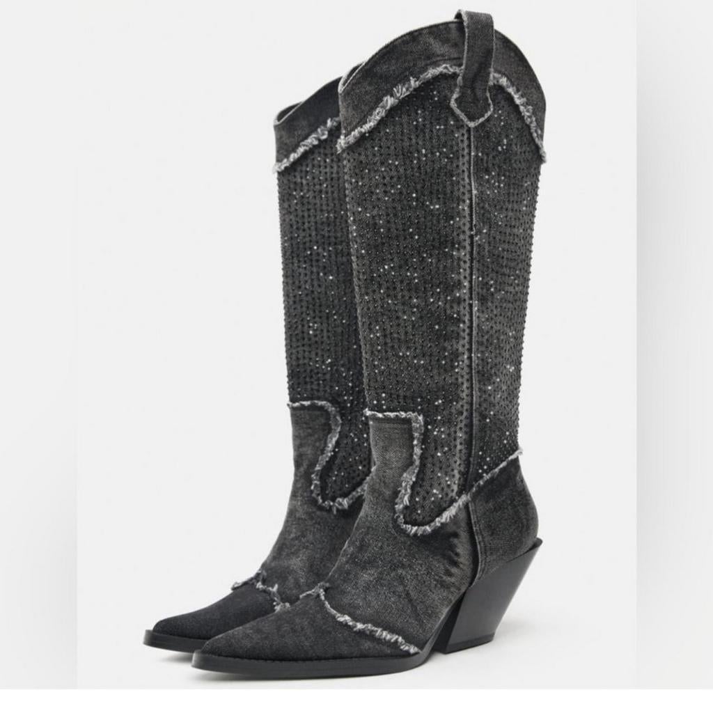 Zara Denim Cowboy Laarzen met Strass - Nieuw met kaartjes, Hoge laarzen, Zara, Nieuw, Ophalen of Verzenden