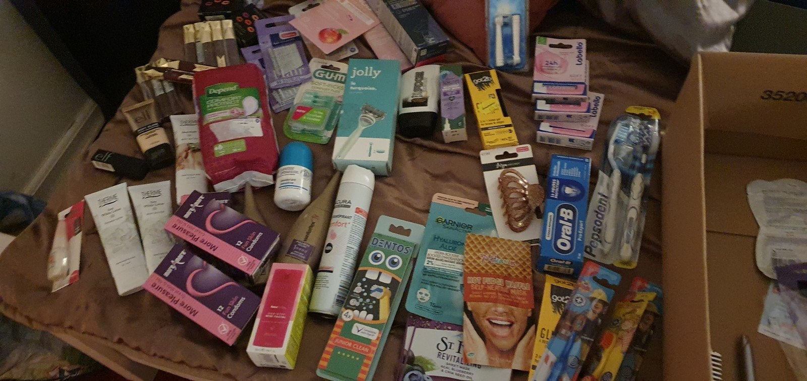 Grote partij hygiëne- en verzorgingsproducten (50 stuks), Verzenden, Nieuw, Bodylotion, Crème of Olie