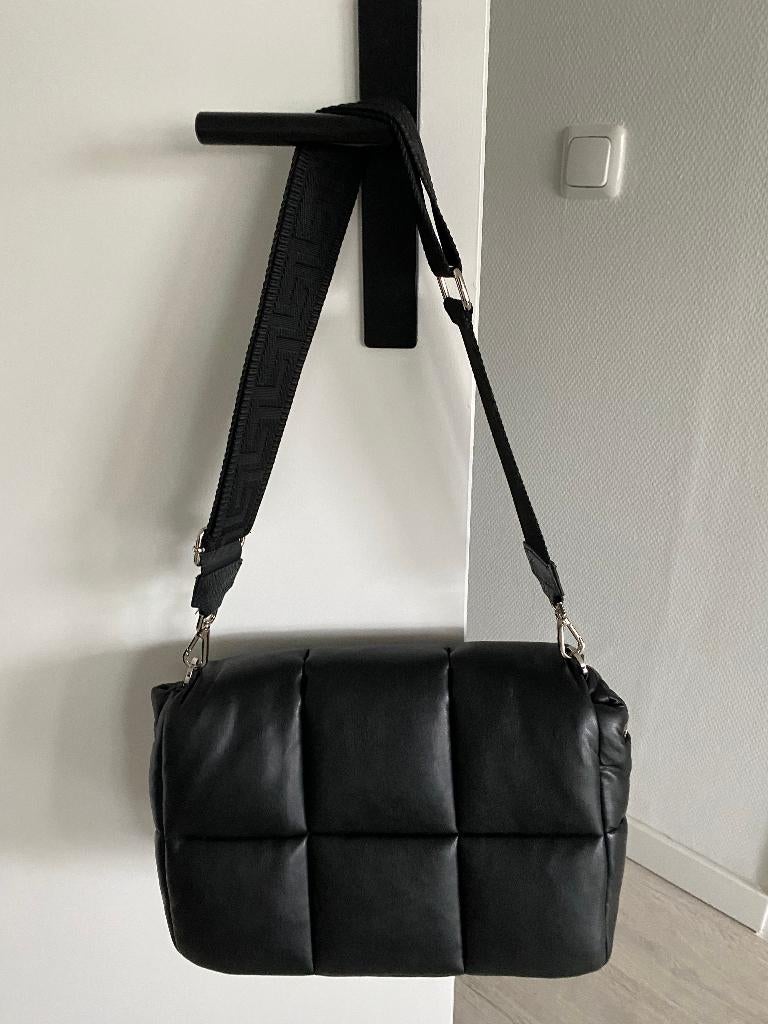 TAS STAND STUDIO model WANDA ZWART, Ophalen of Verzenden, Zo goed als nieuw, Zwart, Schoudertasje