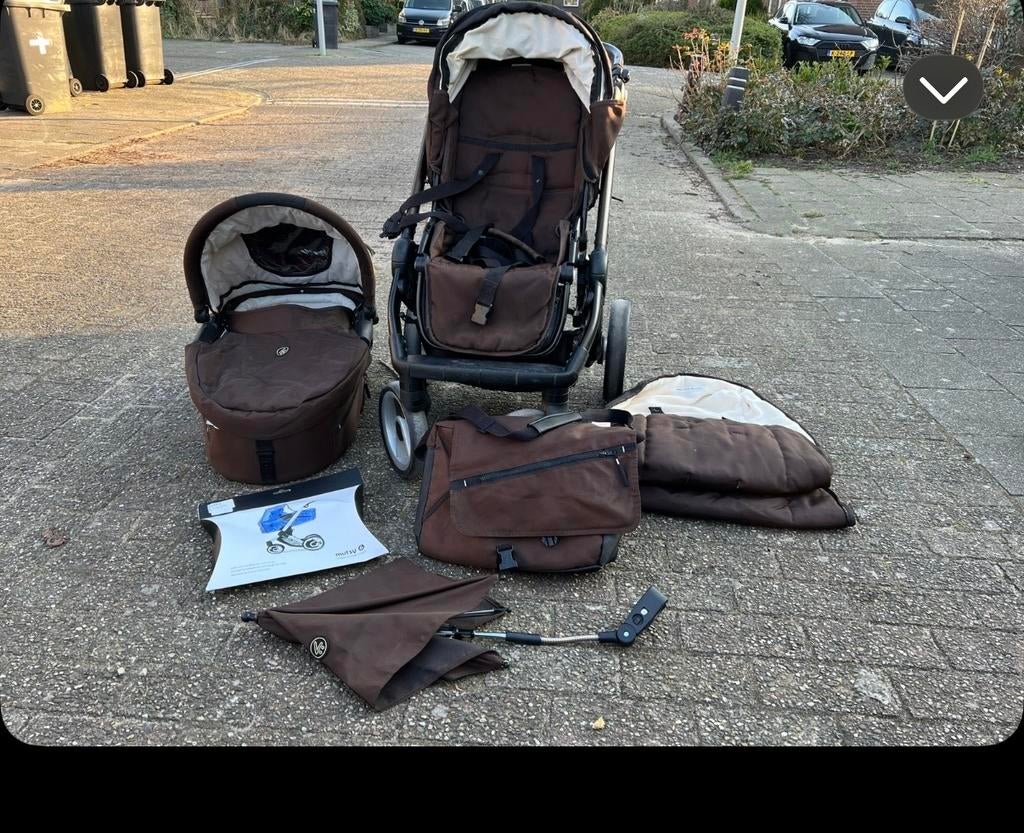 Mutsy Kinderwagen met Reiswieg en Accessoires, Gebruikt, Ophalen of Verzenden, Combiwagen, Met reiswieg