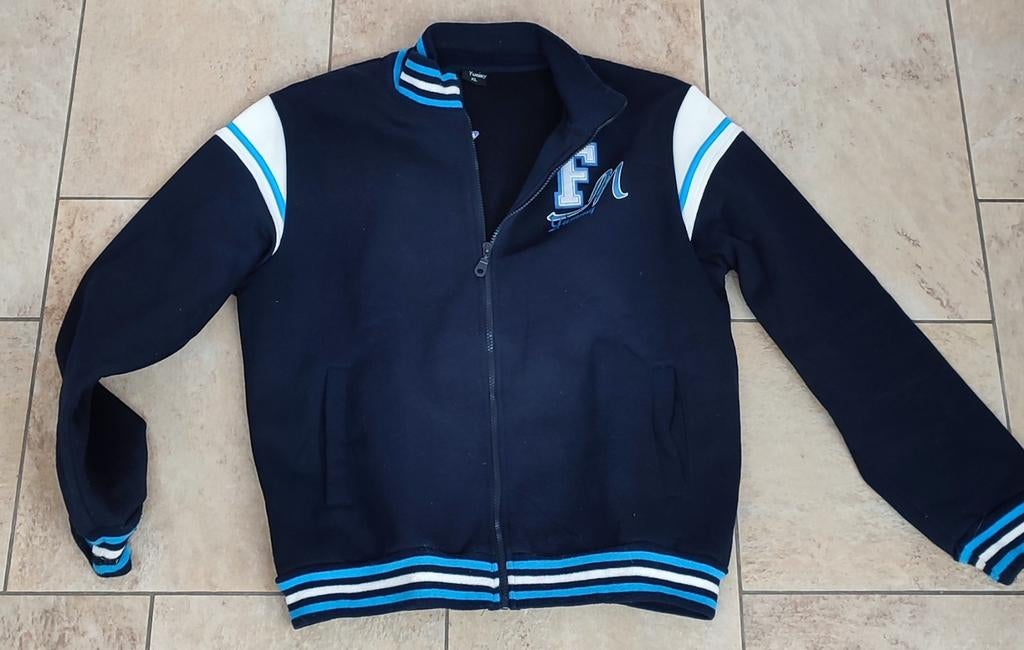 Yummy vest baseball, Ophalen of Verzenden, Zo goed als nieuw, Maat 56/58 (XL)