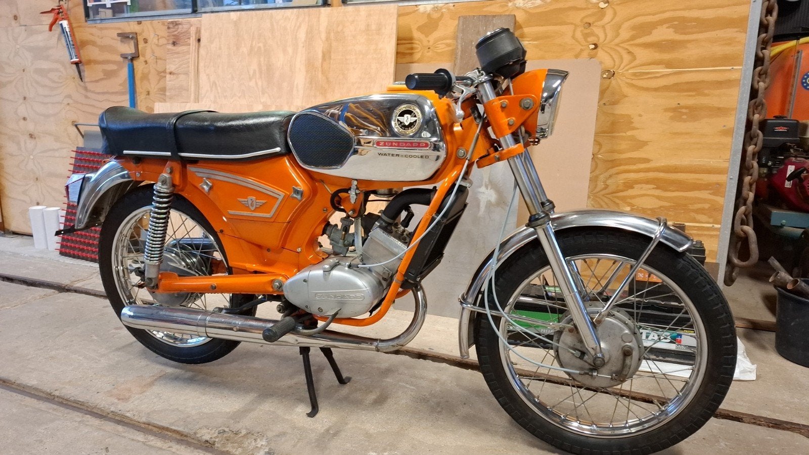 zundapp oranje ks50 517-50-liste 5 watercooled ***zeldzaam**, Fietsen en Brommers, Brommers | Zundapp, Ophalen of Verzenden