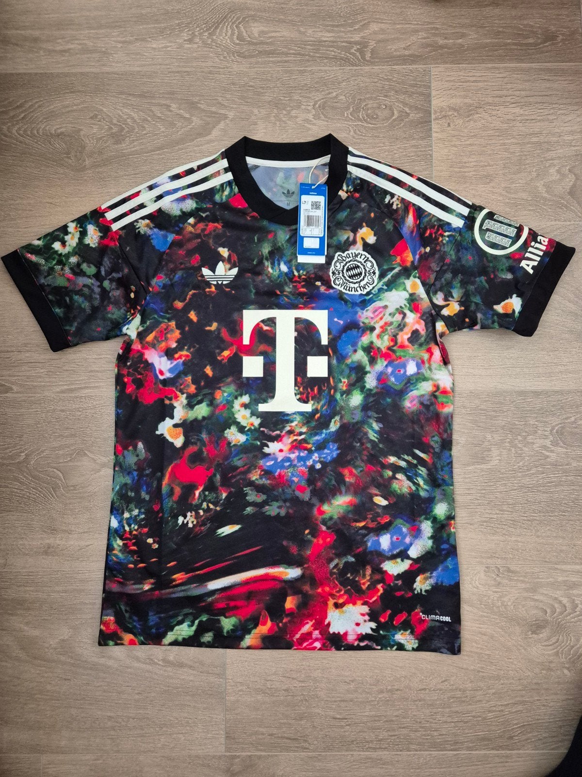 Bayern München oktoberfest wiesn shirt, Maat 48/50 (M), Zwart, Nieuw, Ophalen of Verzenden