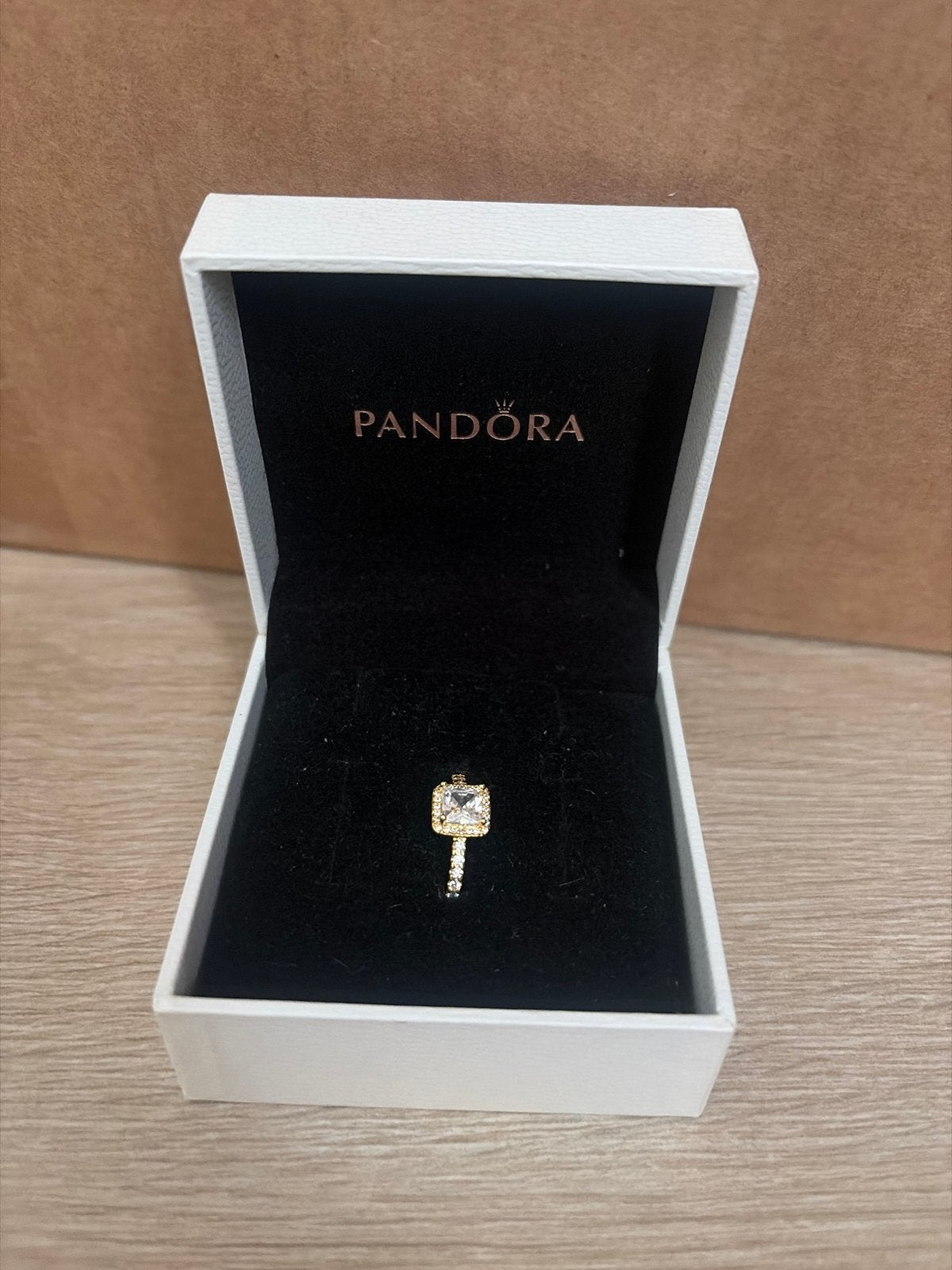 Pandora ring met zirkonia steen - Maat 58, Sieraden, Tassen en Uiterlijk, Ringen, Met kristal, Overige materialen, 20 of groter