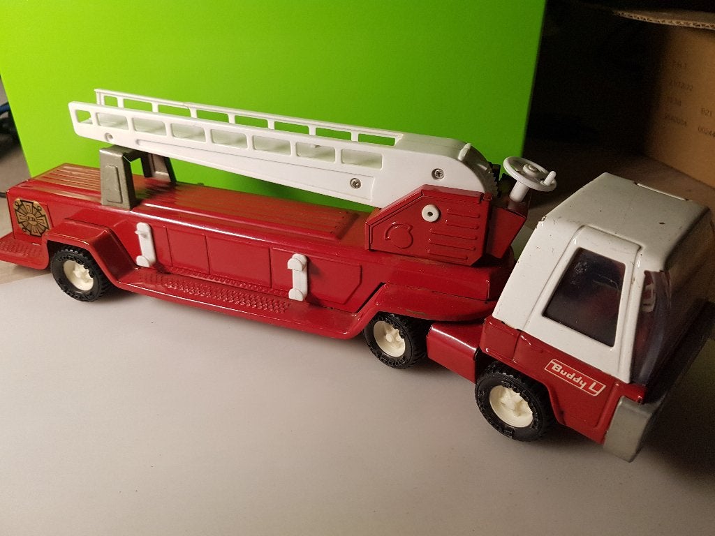 Buddy L - Brandweerwagen Fire Truck [rood] 1/25, Ophalen of Verzenden, Gebruikt, Bus of Vrachtwagen