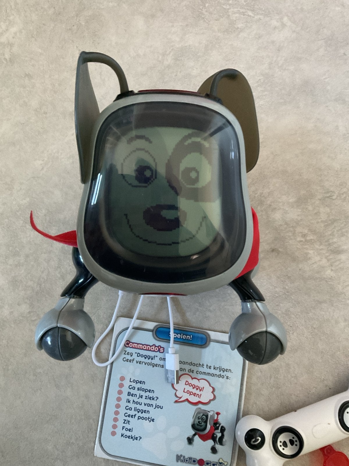 KidiDoggy Interactieve Robot Hond met Afstandsbediening, Ophalen, Gebruikt, Jongen of Meisje