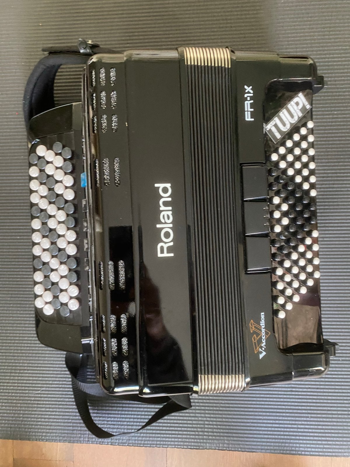 Roland FR-1X V-Accordion Knopaccordeon met accessoires, Overige merken, 72-bas, Met koffer, Ophalen of Verzenden