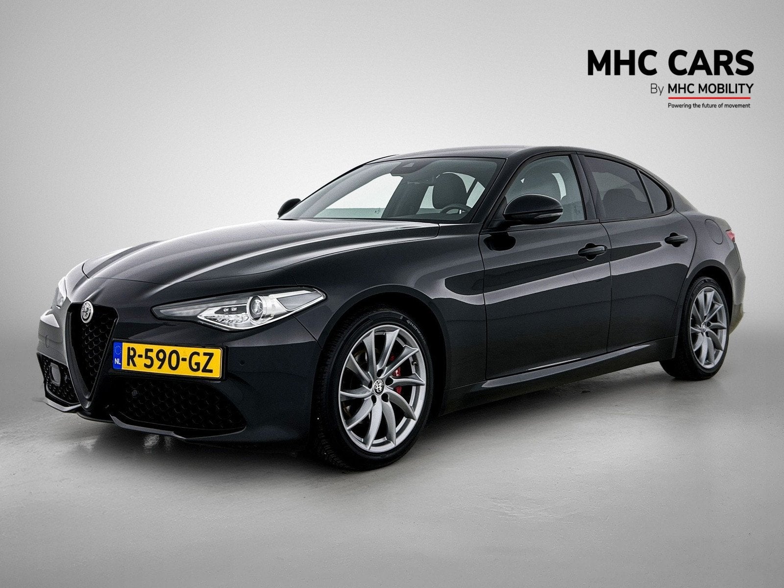 Alfa Romeo Giulia 2.0T Sprint | Trekhaak | Clima | Navi | 12, Auto's, 1404 kg, Leder en Stof, Zwart, Origineel Nederlands