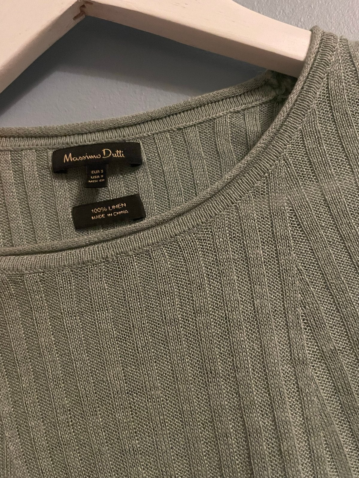 Massimo Dutti ribgebreide top van 100% linnen, Kleding | Dames, Tops, Ophalen of Verzenden, Zo goed als nieuw, Lange mouw, Maat 36 (S)