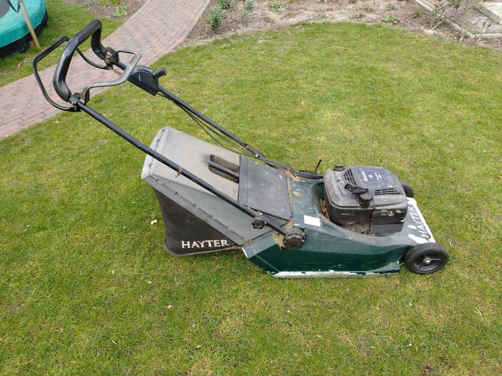Gebruikte Hayter grasmaaier - Loopt en maait perfect, Tuin en Terras, Grasmaaiers, Ophalen, Cirkelmaaier, Gebruikt, Hayter