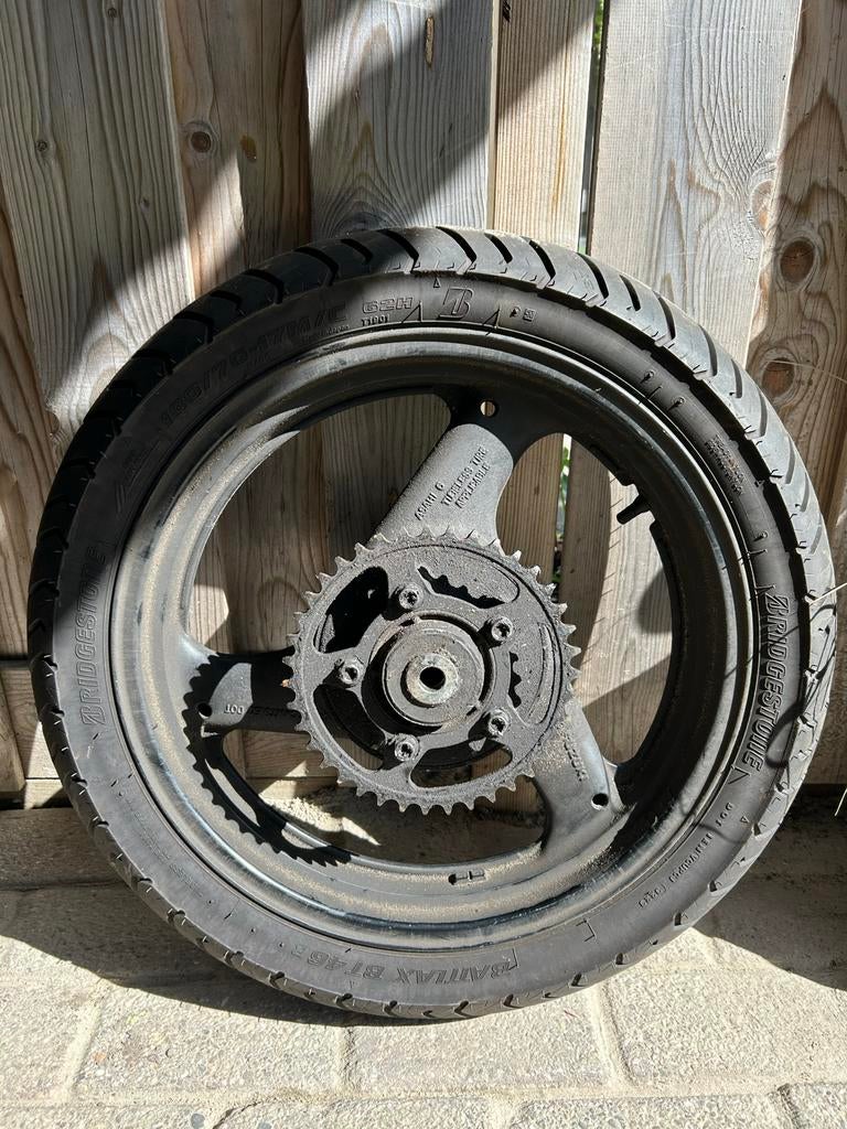 Suzuki GS 500 F achterwiel met band en tandwiel, Ophalen, Gebruikt