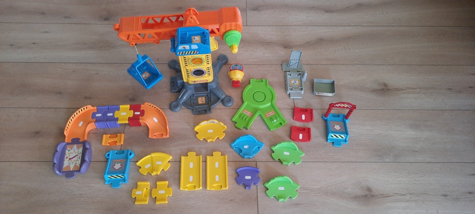Toet toet Vtech autokraan, Ophalen, Zo goed als nieuw, 6 maanden tot 2 jaar