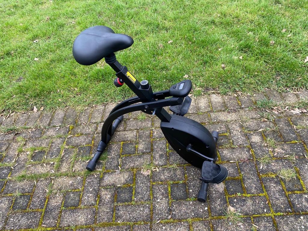 Desk bike, Sport en Fitness, Fitnessapparatuur, Ophalen, Zo goed als nieuw, Metaal, Benen