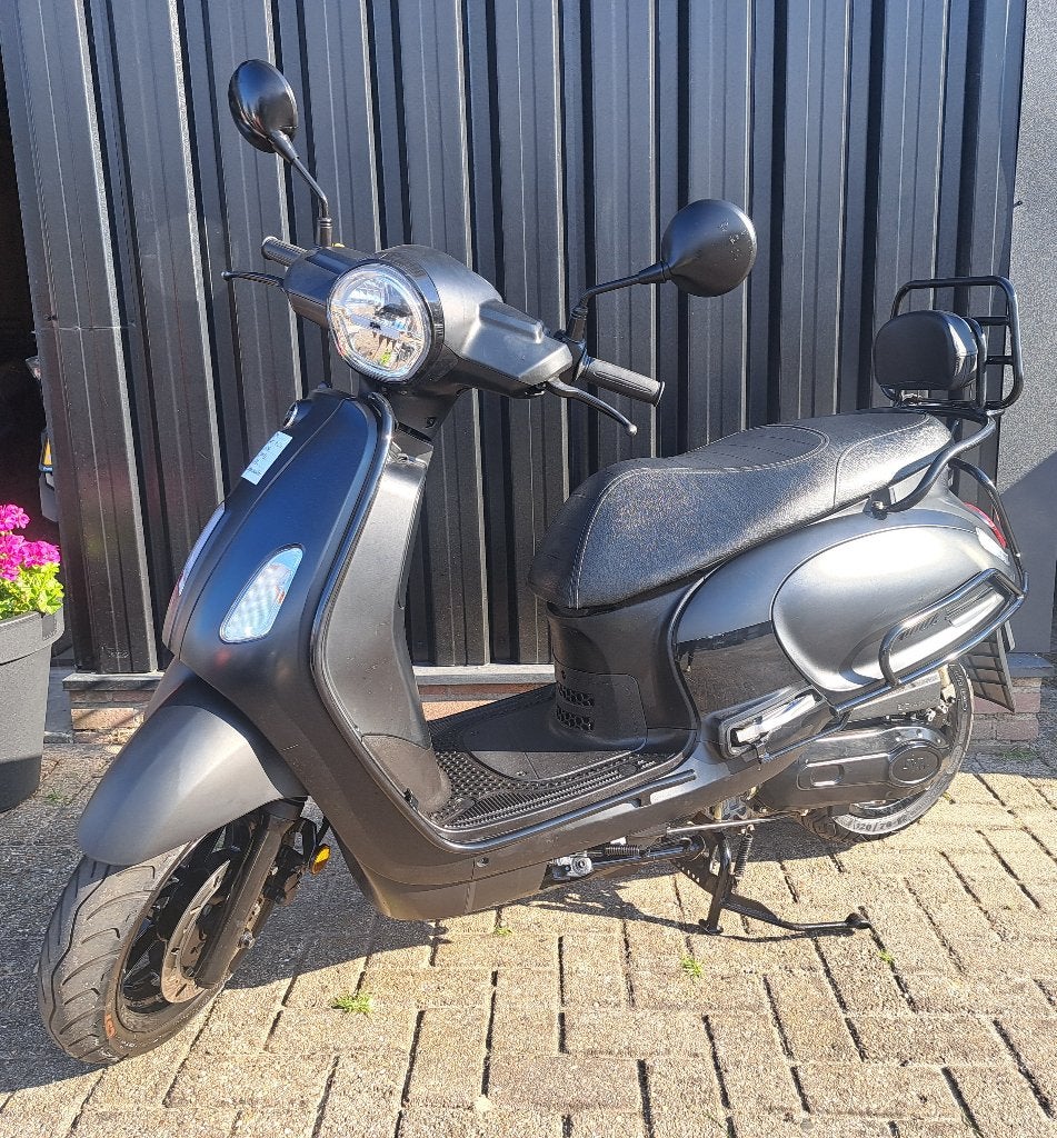 Sym Fiddle VI EFI bromscooter, mat zwart, Fietsen en Brommers, Scooters | SYM, Ophalen, Zo goed als nieuw, Benzine, Fiddle