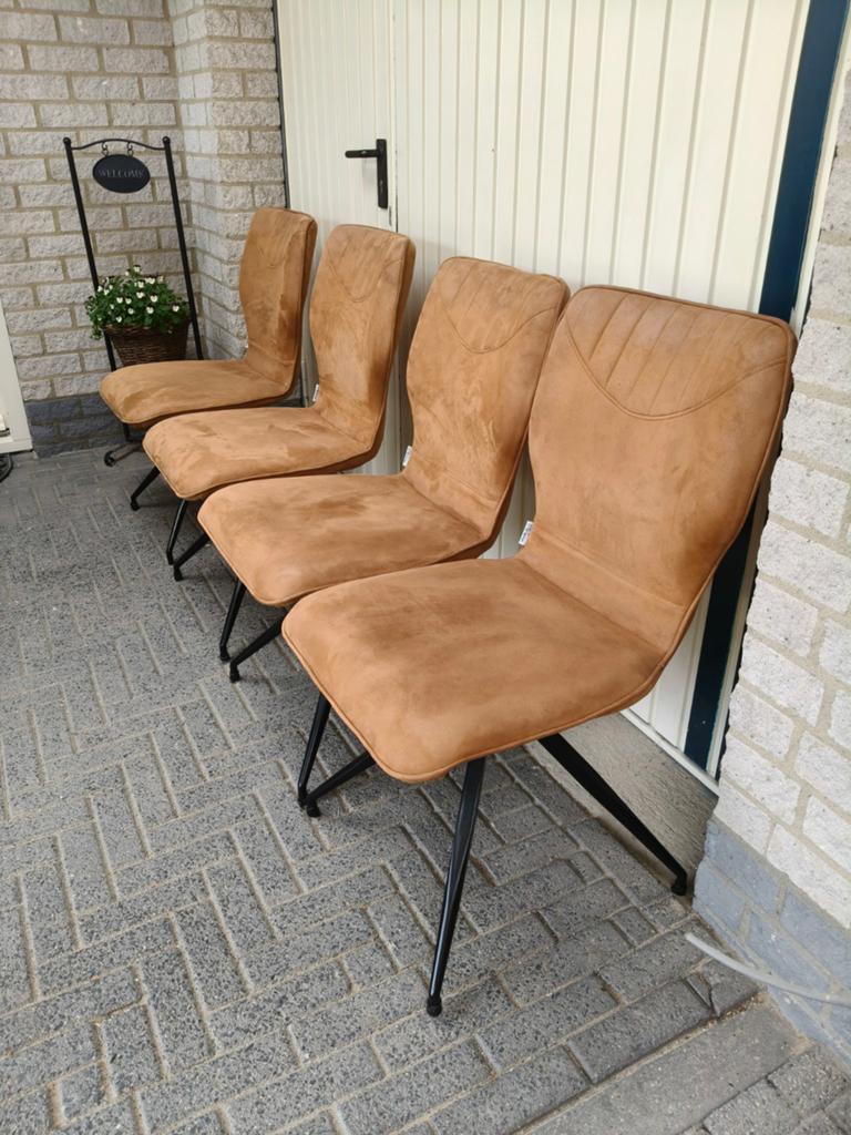 4stk eetkamer stoelen bruin /cognac, Huis en Inrichting, Stoelen, Ophalen, Gebruikt, Bruin, Vier
