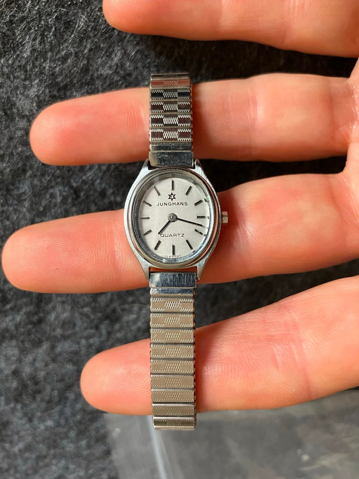 Opknapper, Junghans quartz dames horloge, zilverkleurig, Ophalen of Verzenden, Gebruikt, Staal, Overige merken