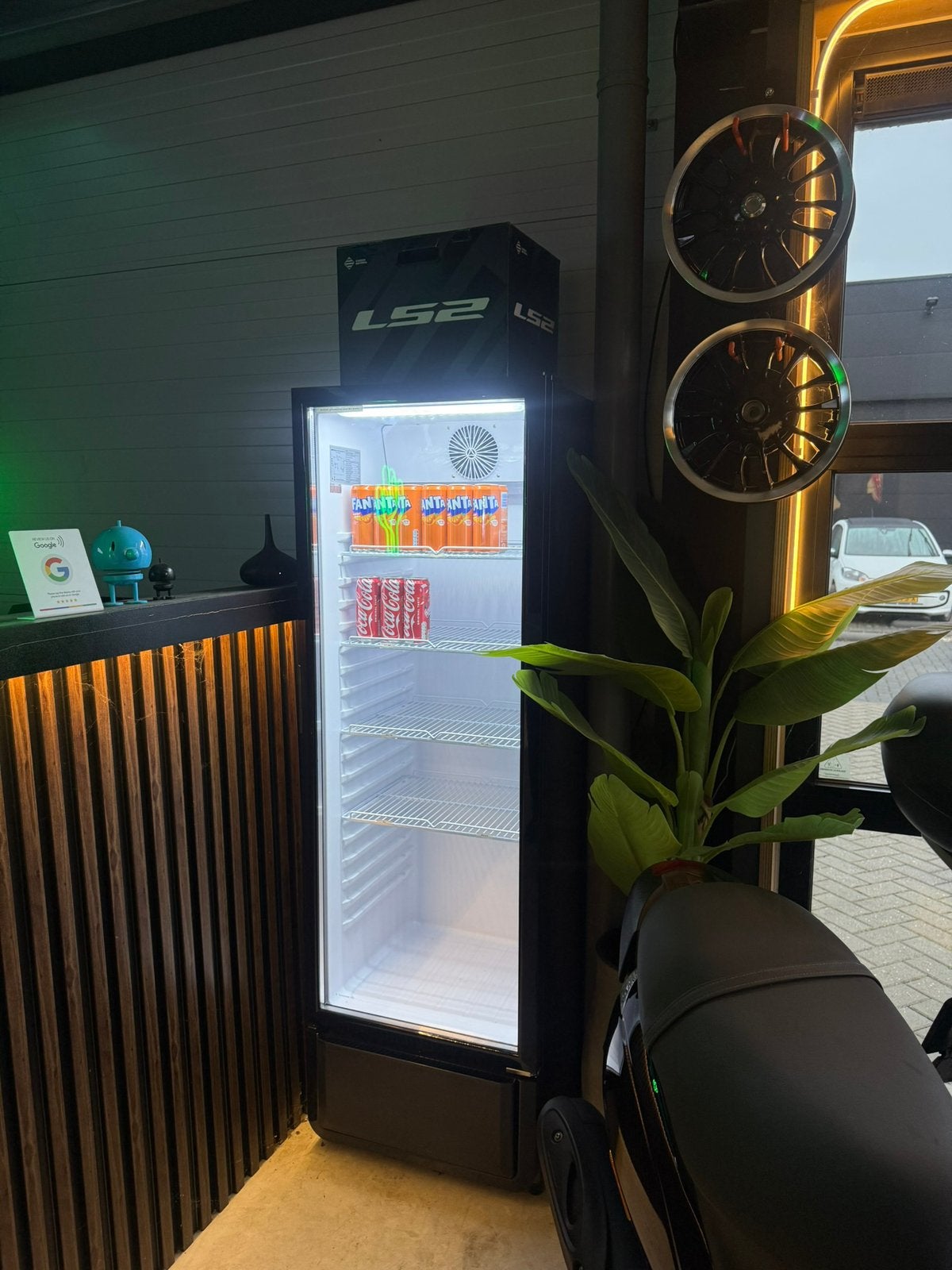 Drank koelkast / horeca koelkast, Ophalen, Zonder vriesvak, 200 liter of meer, 60 cm of meer