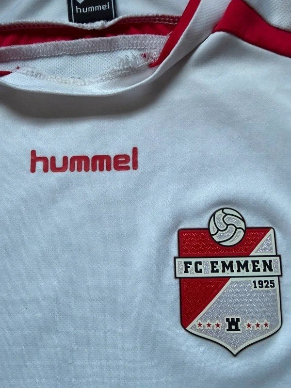Foto 2 van Sportshirt Hummel M
