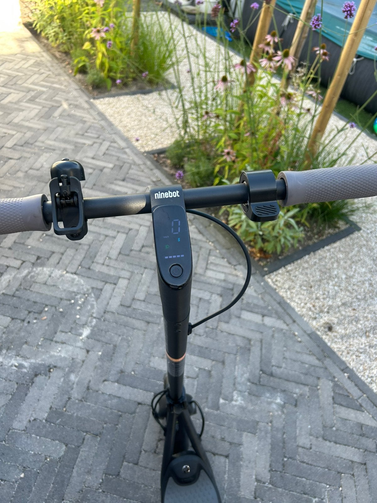 Ninebot kickstarter f25, Ophalen, Zo goed als nieuw, Elektrische step (E-scooter)