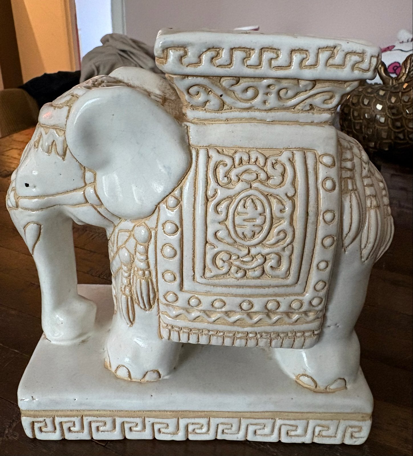 Antieke Keramische Olifant Plantentafel - Wit, Ophalen of Verzenden