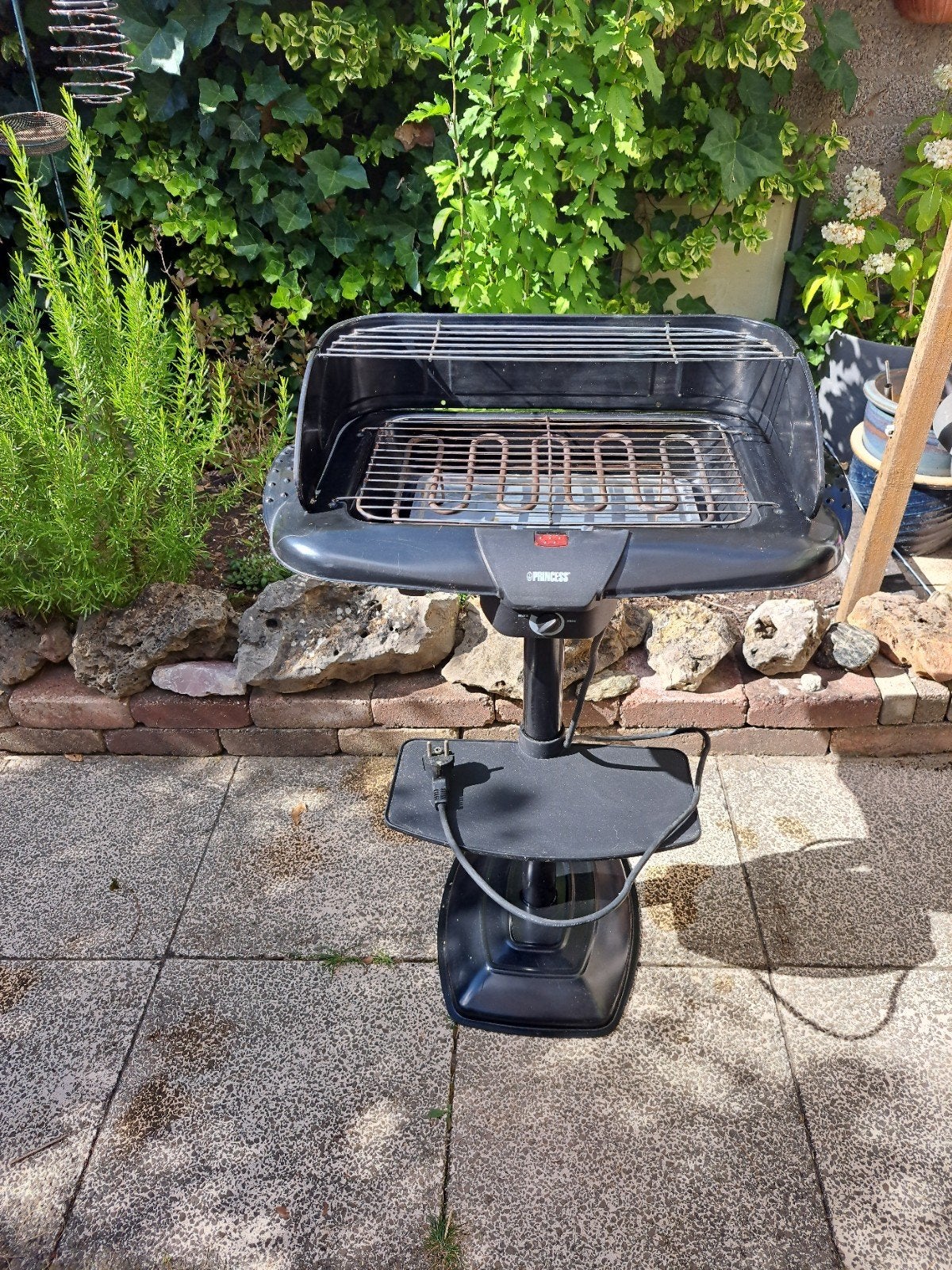 Compacte en simpele Princess grill voor in de tuin, Ophalen, Gebruikt, Princess
