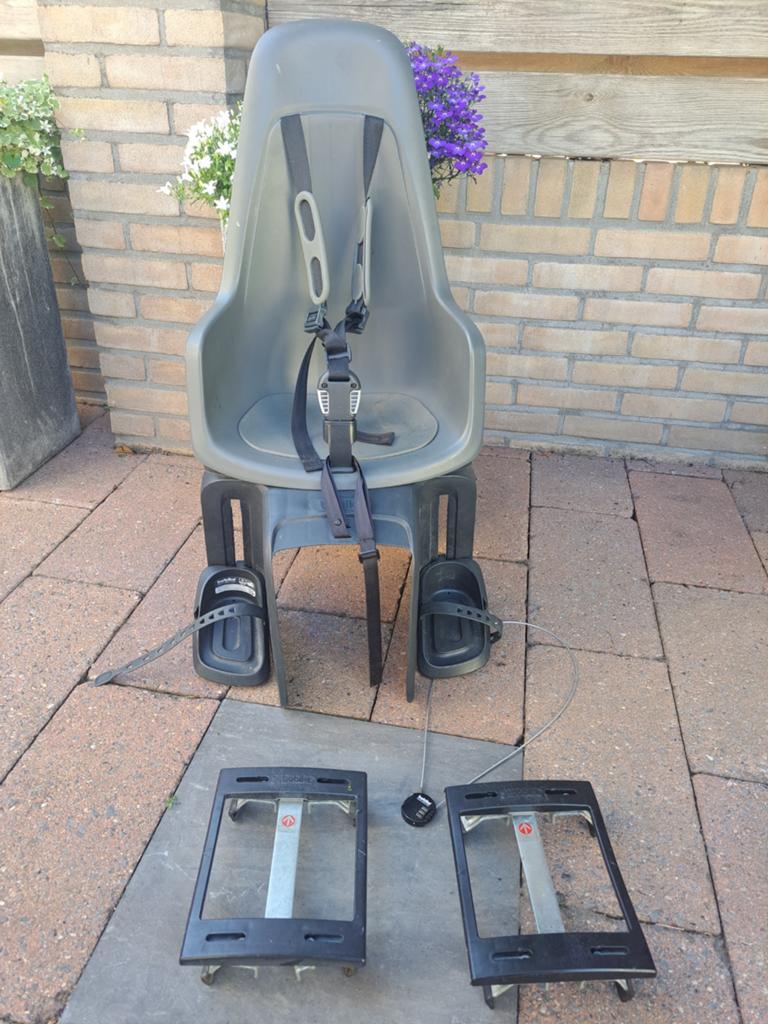 Bobike Achterzitje met Voetsteuntjes en Bevestiging, Ophalen, Gebruikt, Voetsteuntjes
