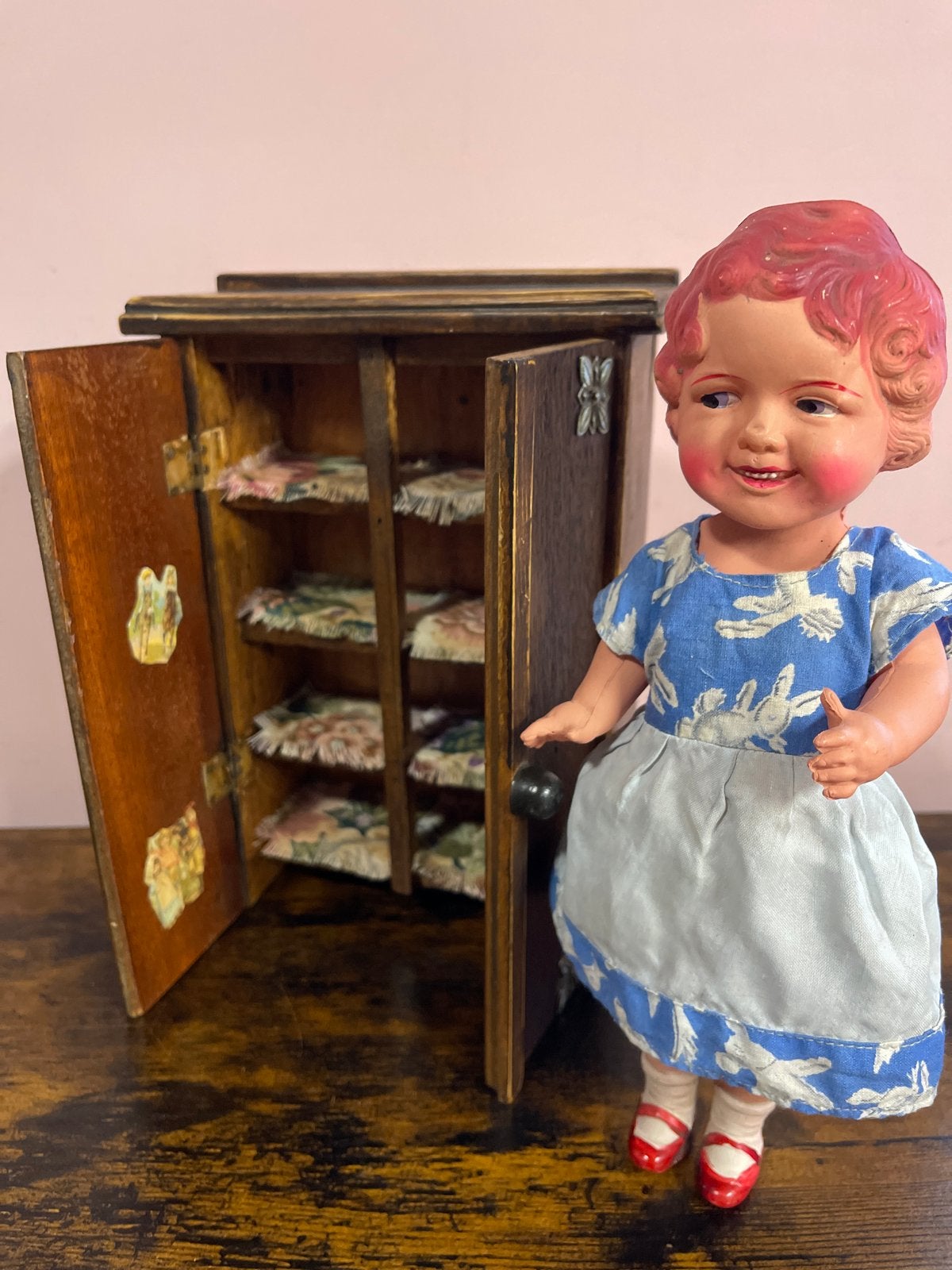 Antieke Poppenkast / Miniatuur Kastje, Ophalen of Verzenden, Gebruikt, Accessoires