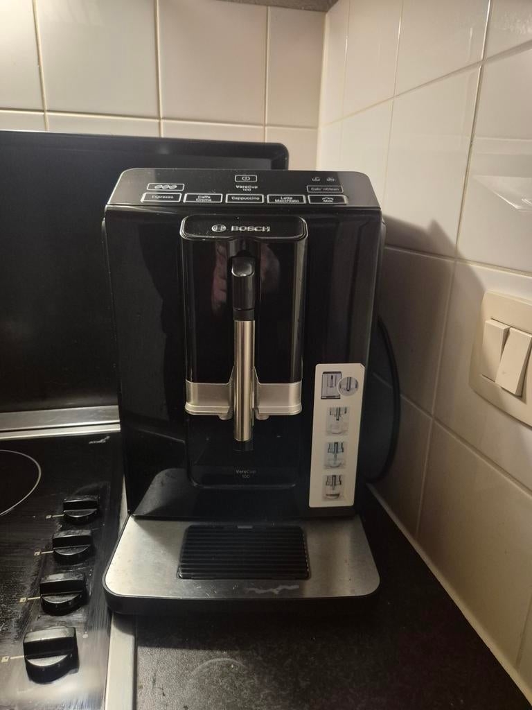 Bosch VeroCup 100 Koffiemachine - Zo goed als nieuw!, Witgoed en Apparatuur, Koffiezetapparaten, Ophalen, Koffiemachine, Zo goed als nieuw