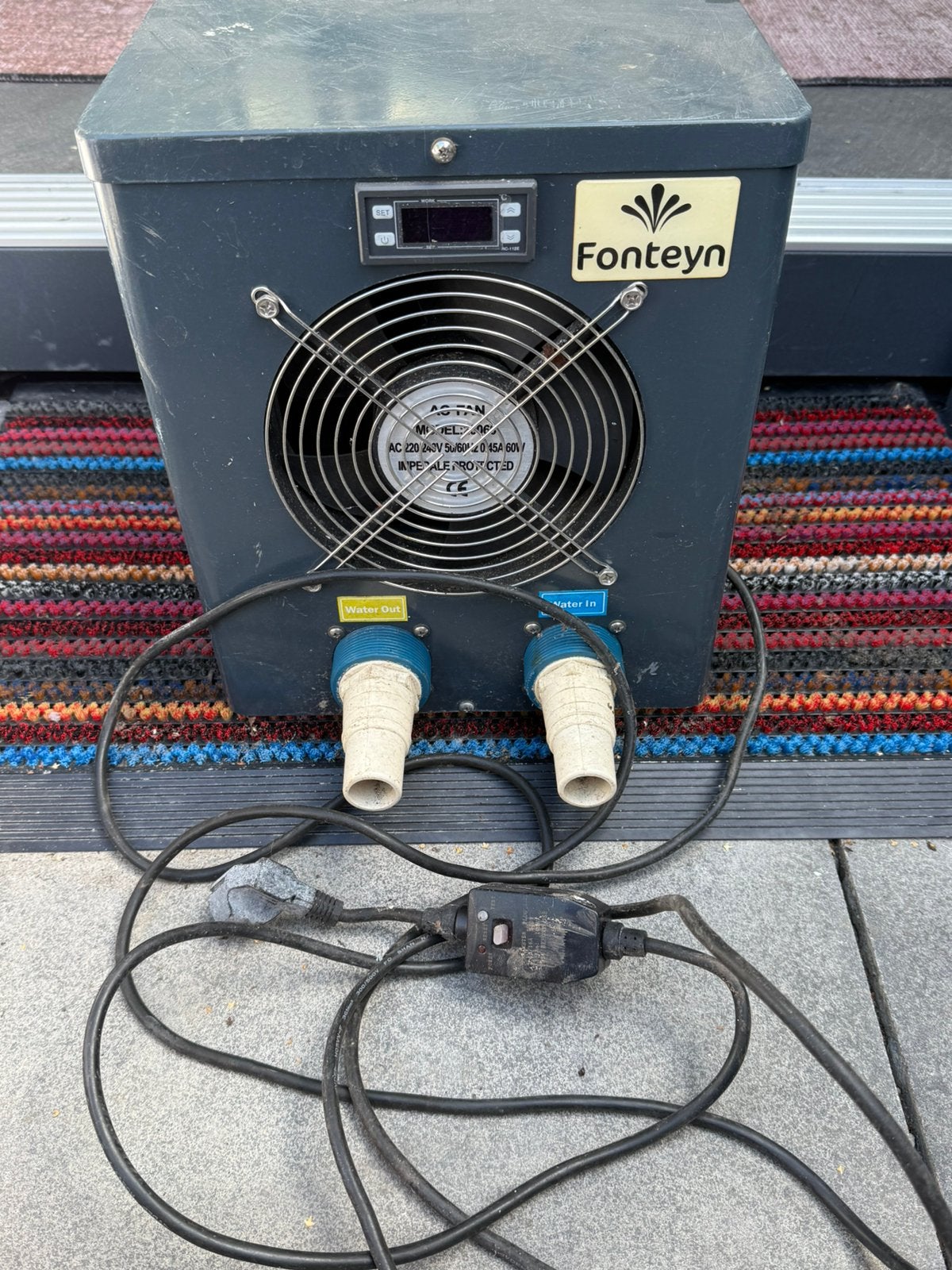 Warmtepomp voor zwembad, Ophalen, Zo goed als nieuw