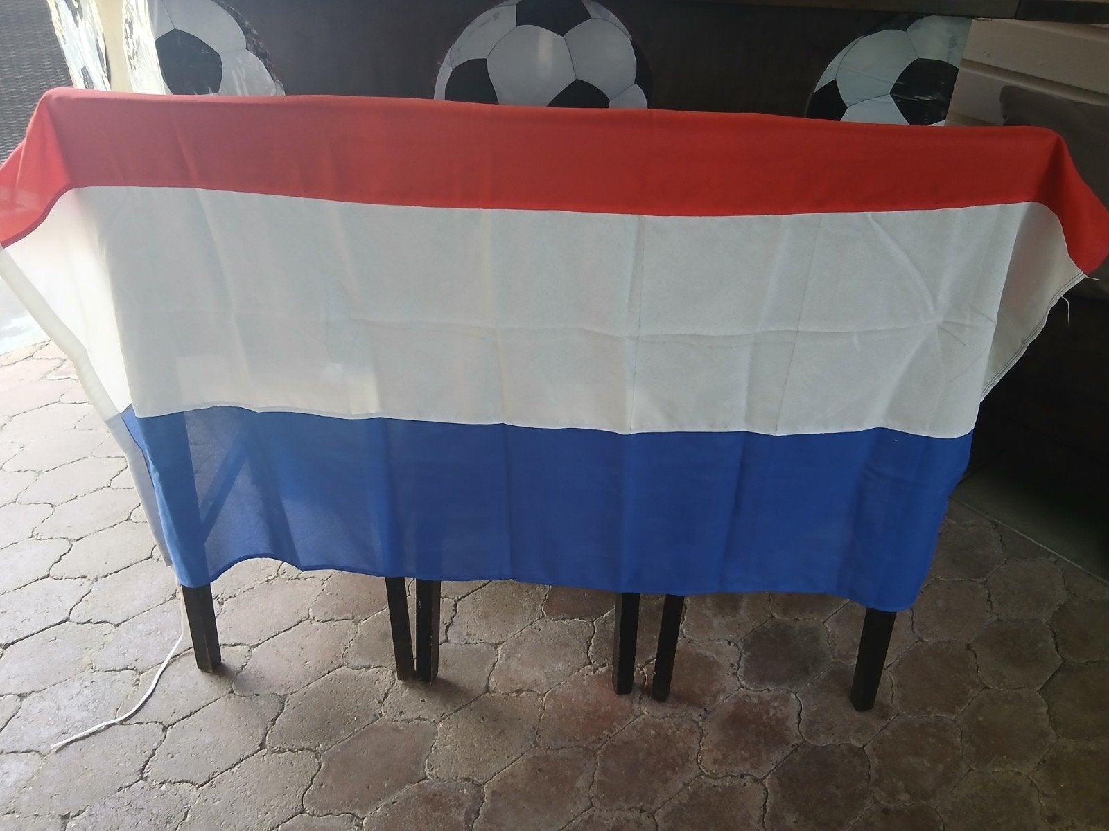 Nederlandse vlag, Diversen, Ophalen