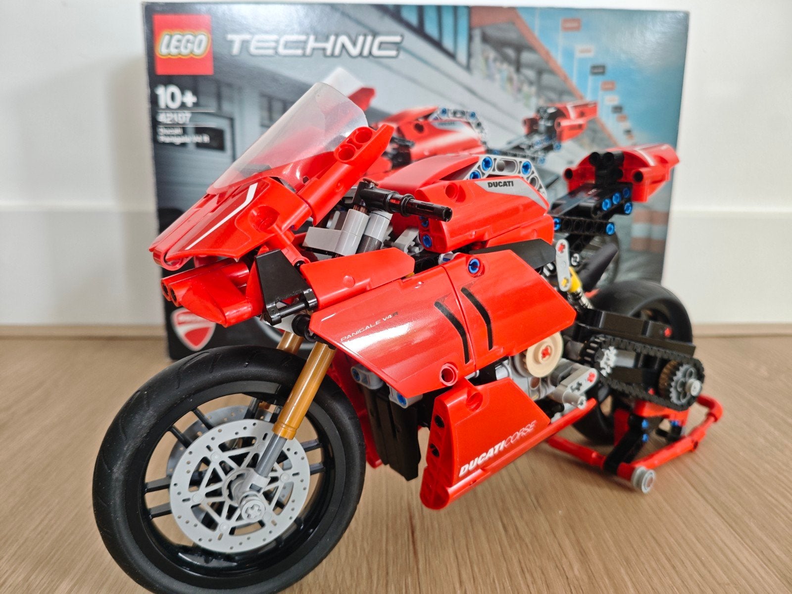 Lego Technic 42107 Ducati Panigale V4 R, Kinderen en Baby's, Speelgoed | Duplo en Lego, Gebruikt, Lego, Complete set, Compleet