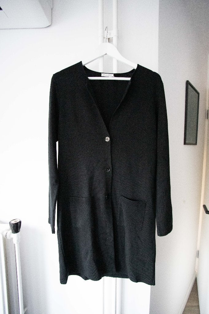 Zwart lang vest Belluna maat M, als nieuw, Maat 38/40 (M), Zwart, Belluna, Ophalen of Verzenden
