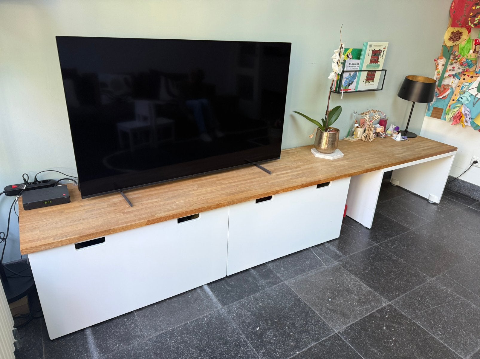 Zware eikenhouten plank / gebruikt als televisiemeubel, Ophalen, Eikenhout, Zo goed als nieuw, 200 cm of meer