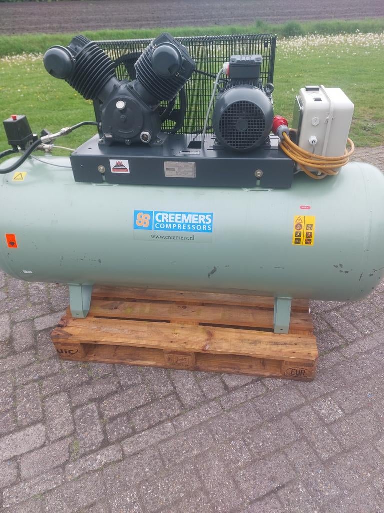 Compressor merk creemers, Doe-het-zelf en Verbouw, Compressors, 100 liter of meer, Ophalen of Verzenden