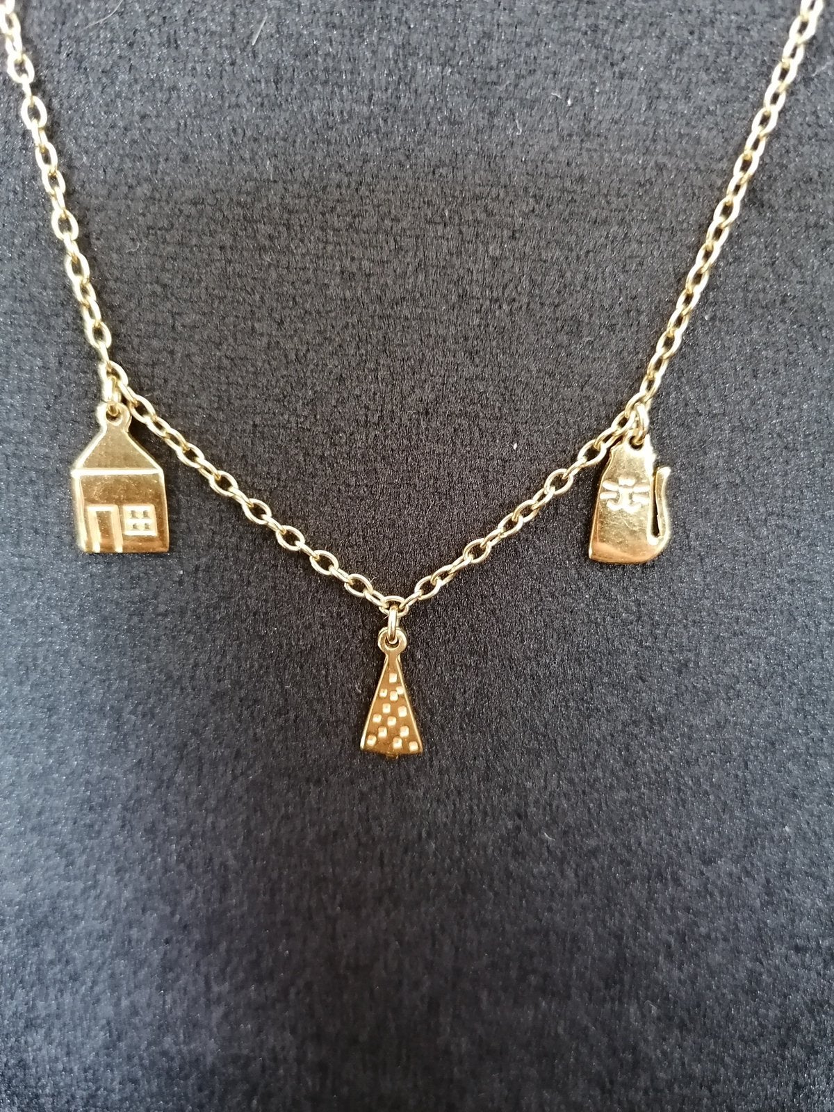 Lennebelle vergulde ketting met bedels NIEUW, Ophalen of Verzenden, Nieuw, Goud