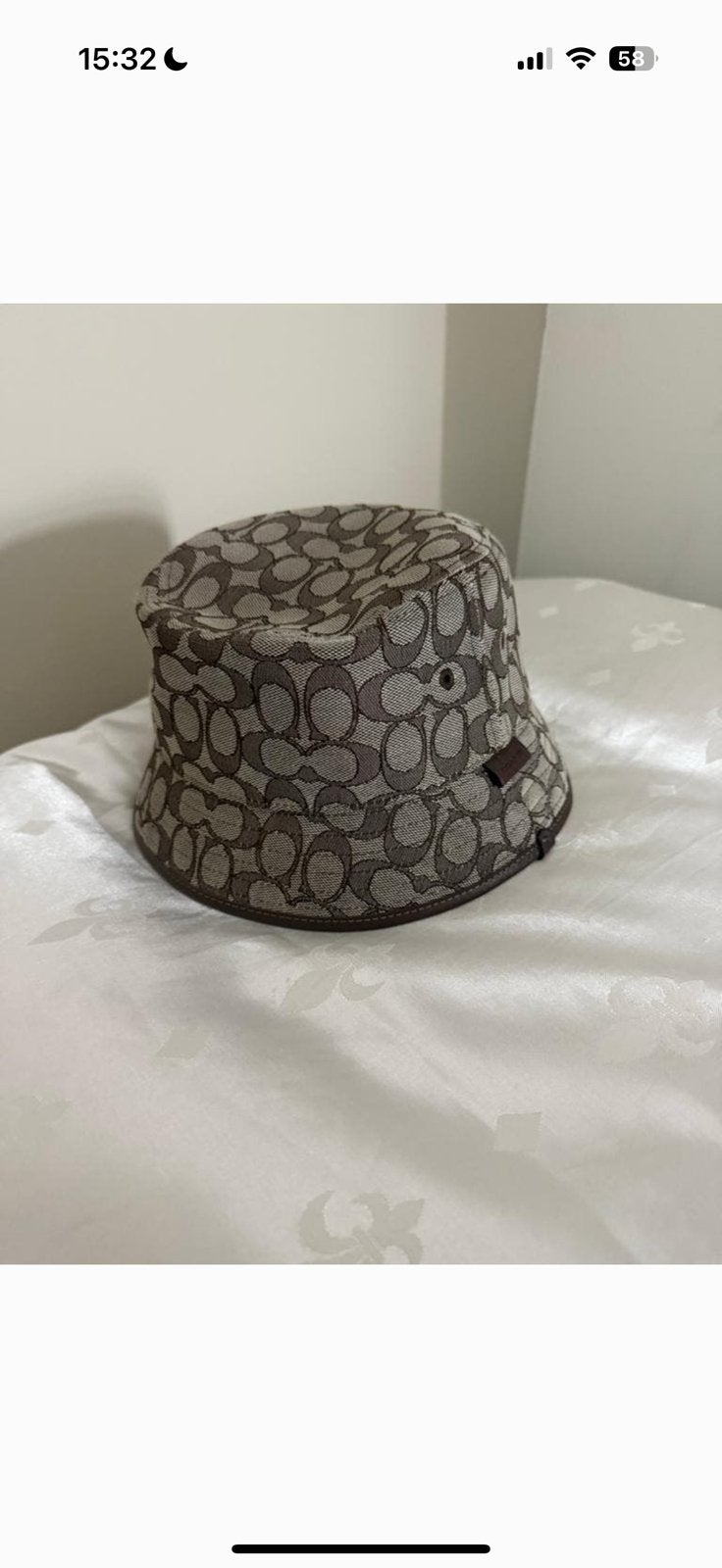 Coach Buckethat, Ophalen of Verzenden, Zo goed als nieuw